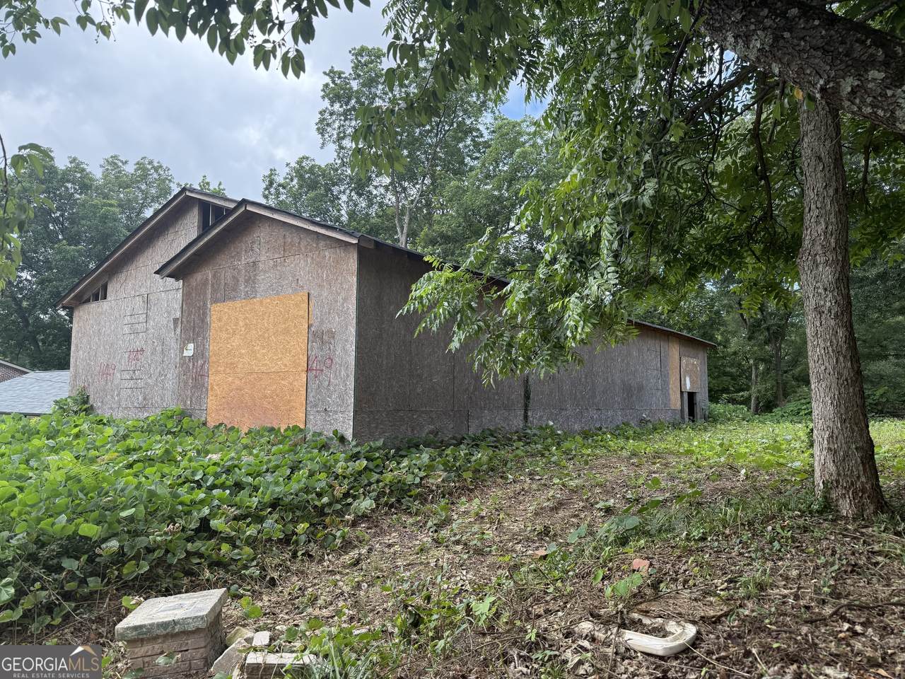 1147 Welch Street - Photo 1