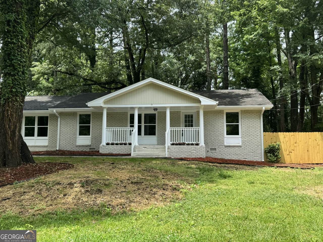 1508 Vancouver Drive - Photo 1