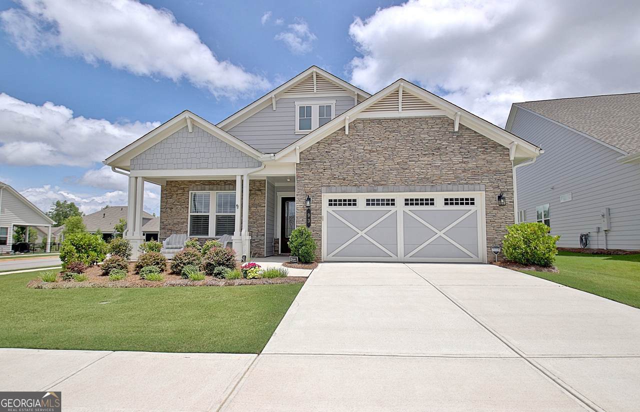 93 Club Cresswind Drive - Photo 1