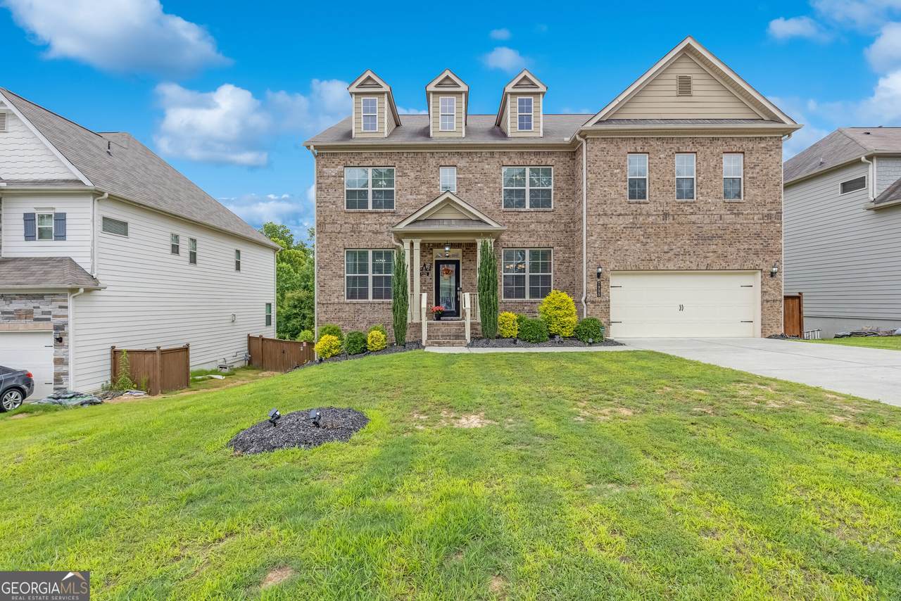 7905 Brewton Creek Drive - Photo 1