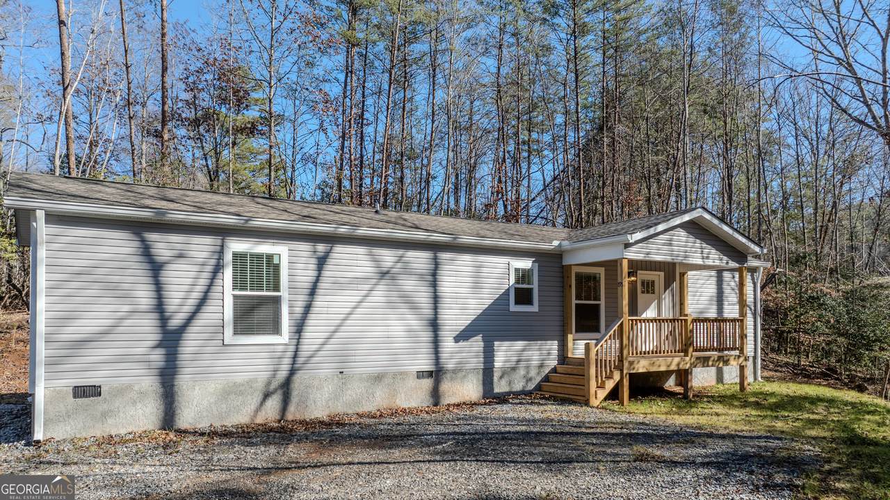 195 Loganberry Ln - Photo 1