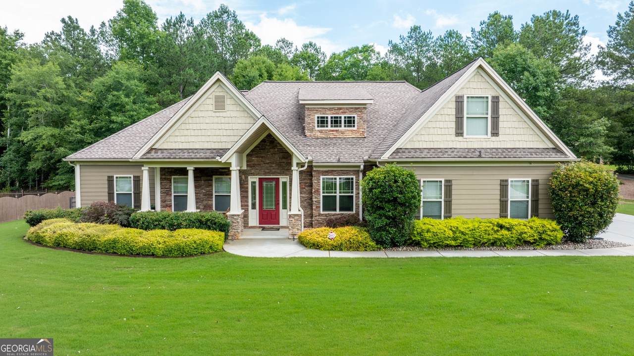 254 Magnolia Place Drive - Photo 1