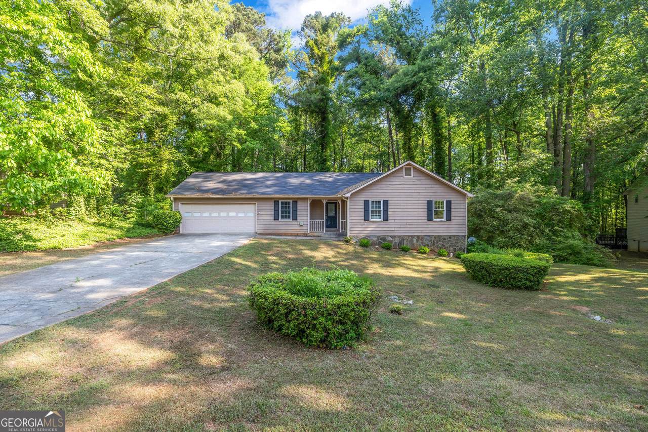 1430 Hillside Place - Photo 1