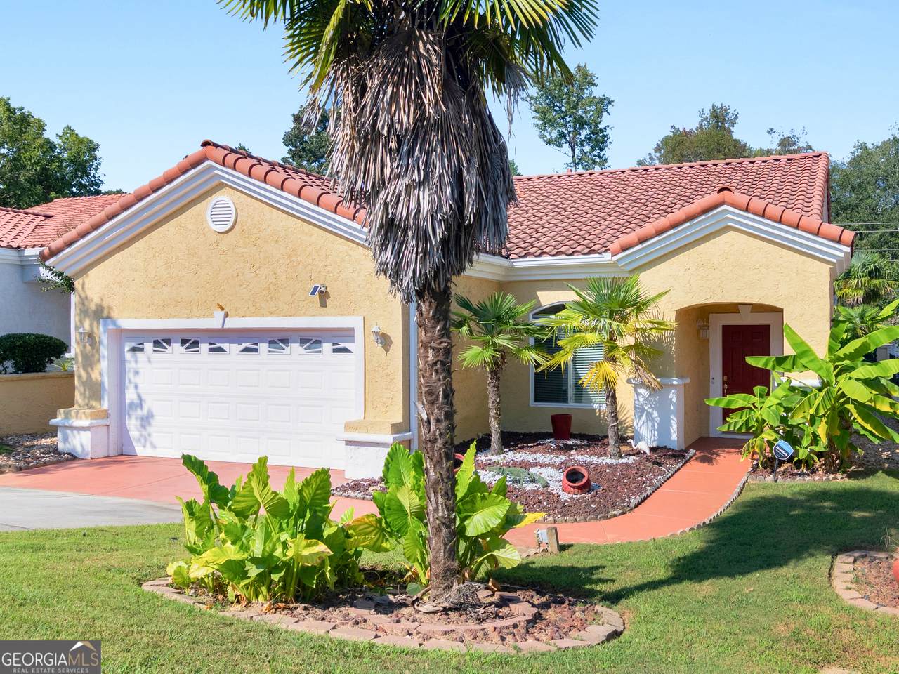 172 Garden Walk - Photo 1