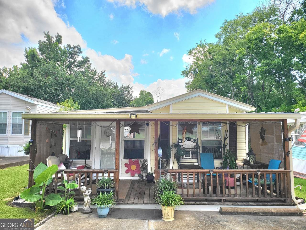 197 Whispering Pines Boulevard - Photo 1