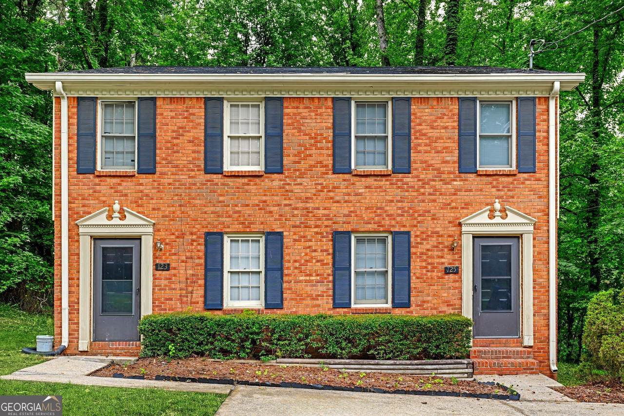 123-125 Curtis Road - Photo 1