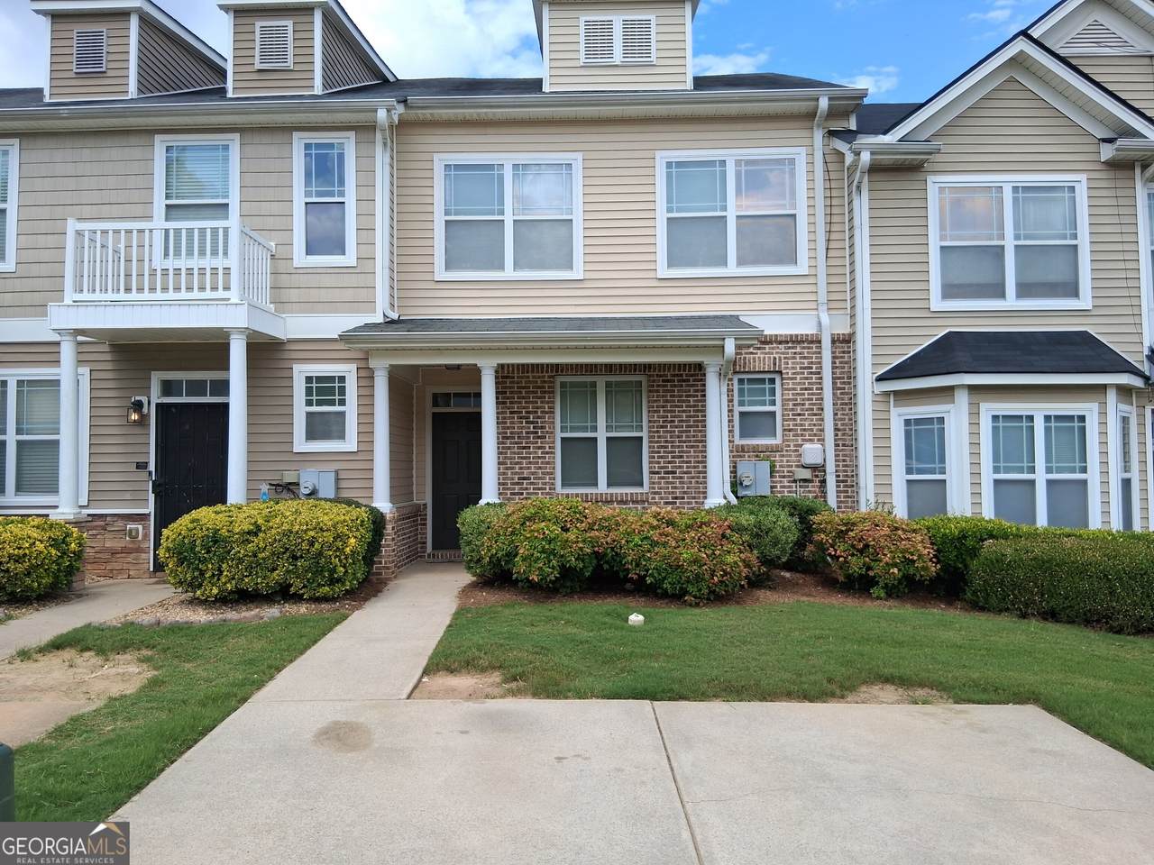 6208 Ellenwood Drive - Photo 1
