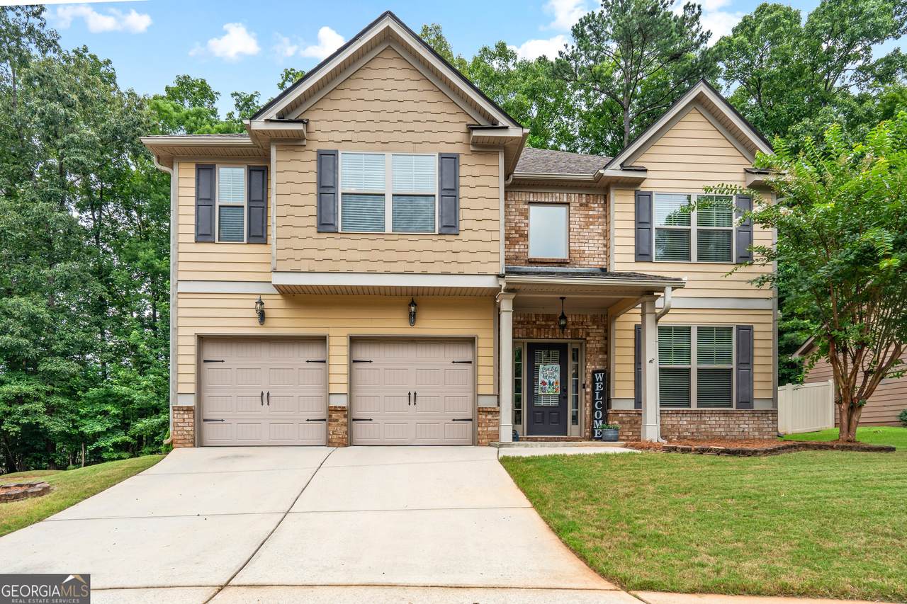 108 Village Place - Photo 1