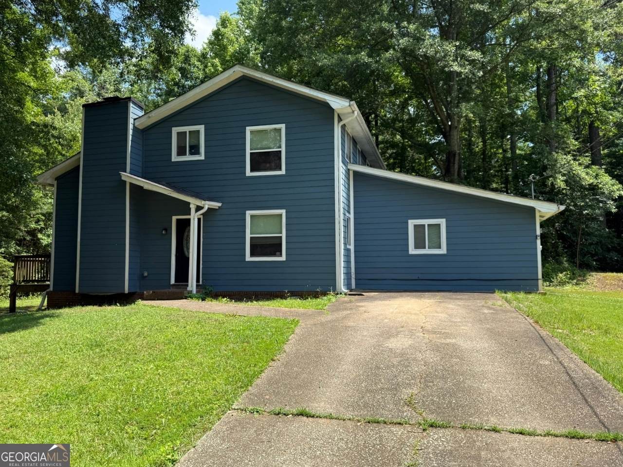 2425 Falls River Drive - Photo 1