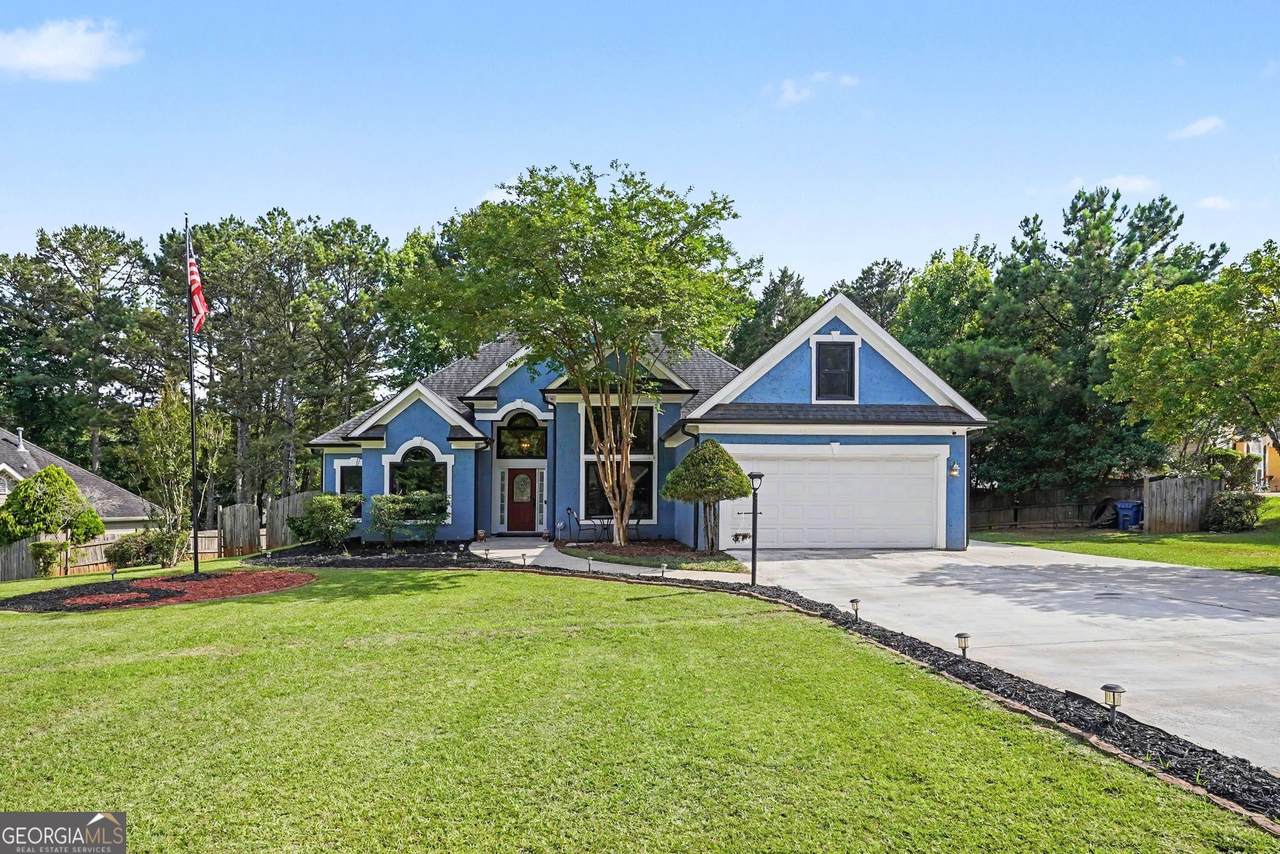 55 Wisteria Circle - Photo 1