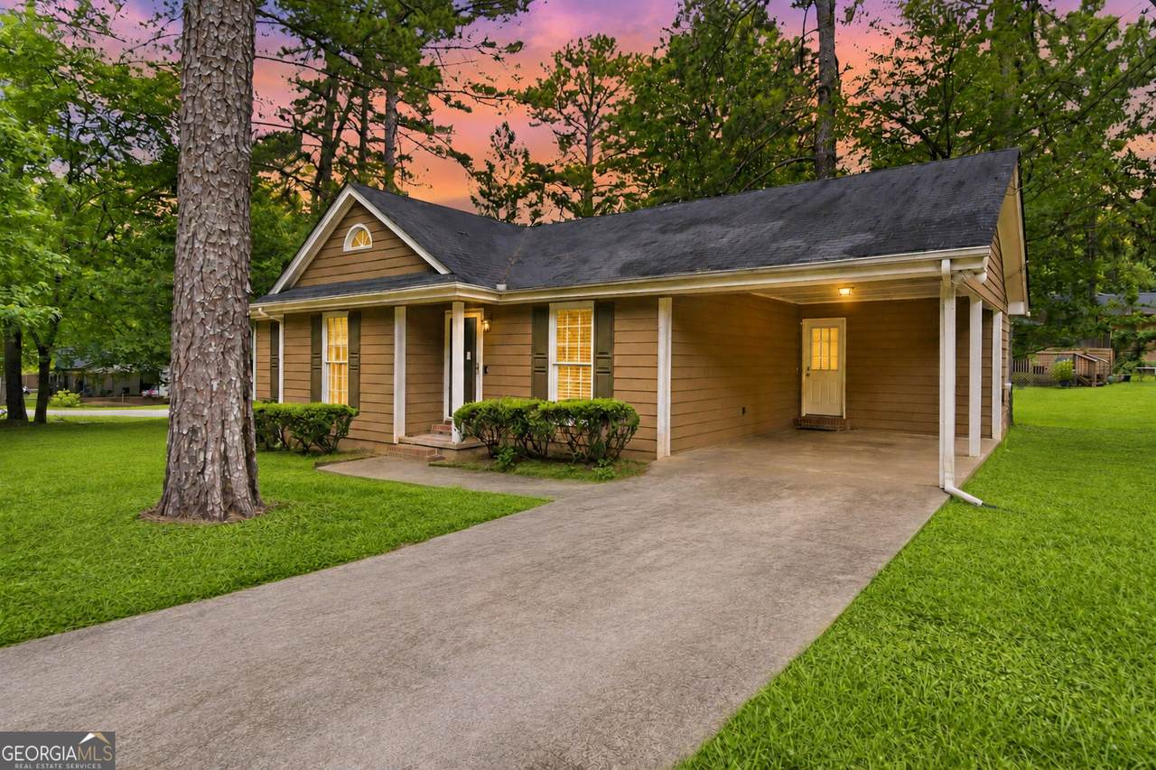 241 Rutledge Drive - Photo 1