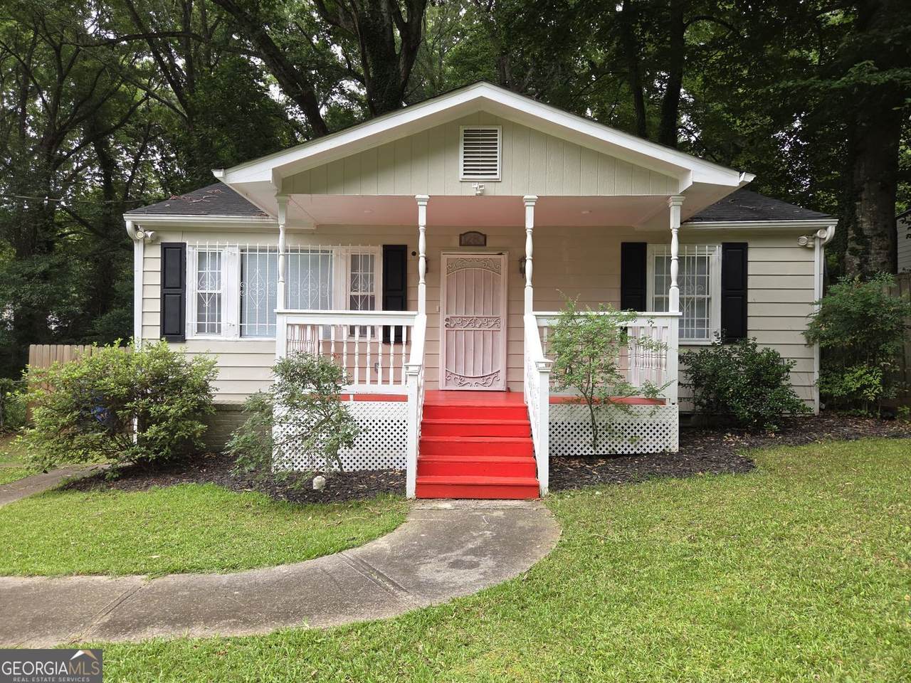 1280 Elizabeth Avenue - Photo 1