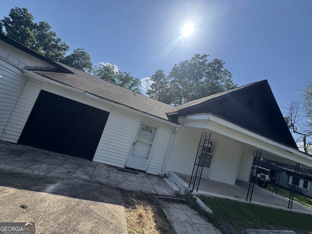 221 Avenue L Street - Photo 1