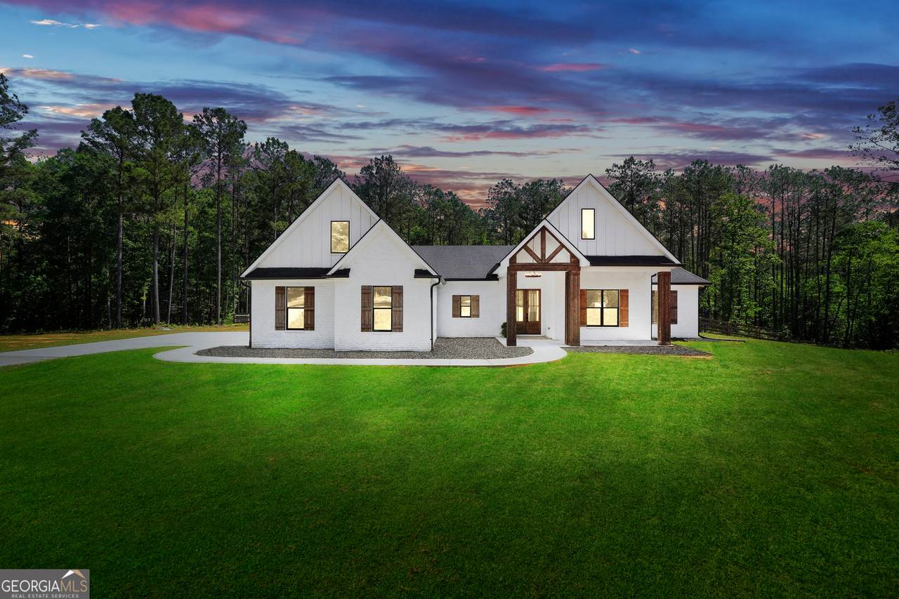 787 Silver Dollar Road - Photo 1