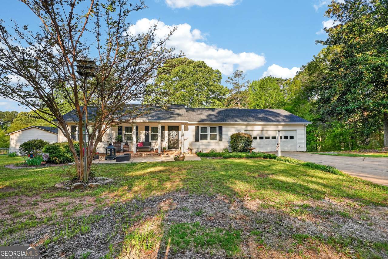 227 Shady Lane - Photo 1