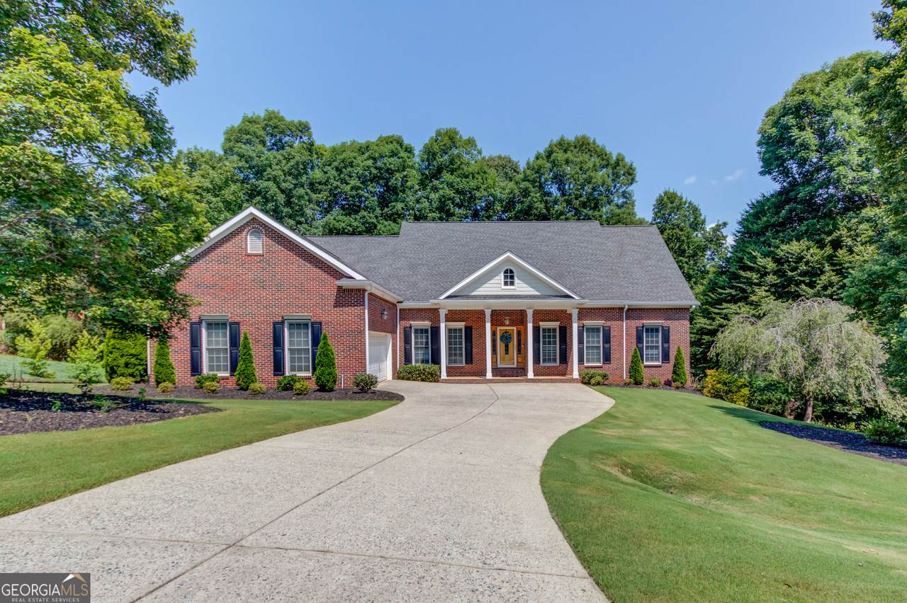 613 River Chase - Photo 1