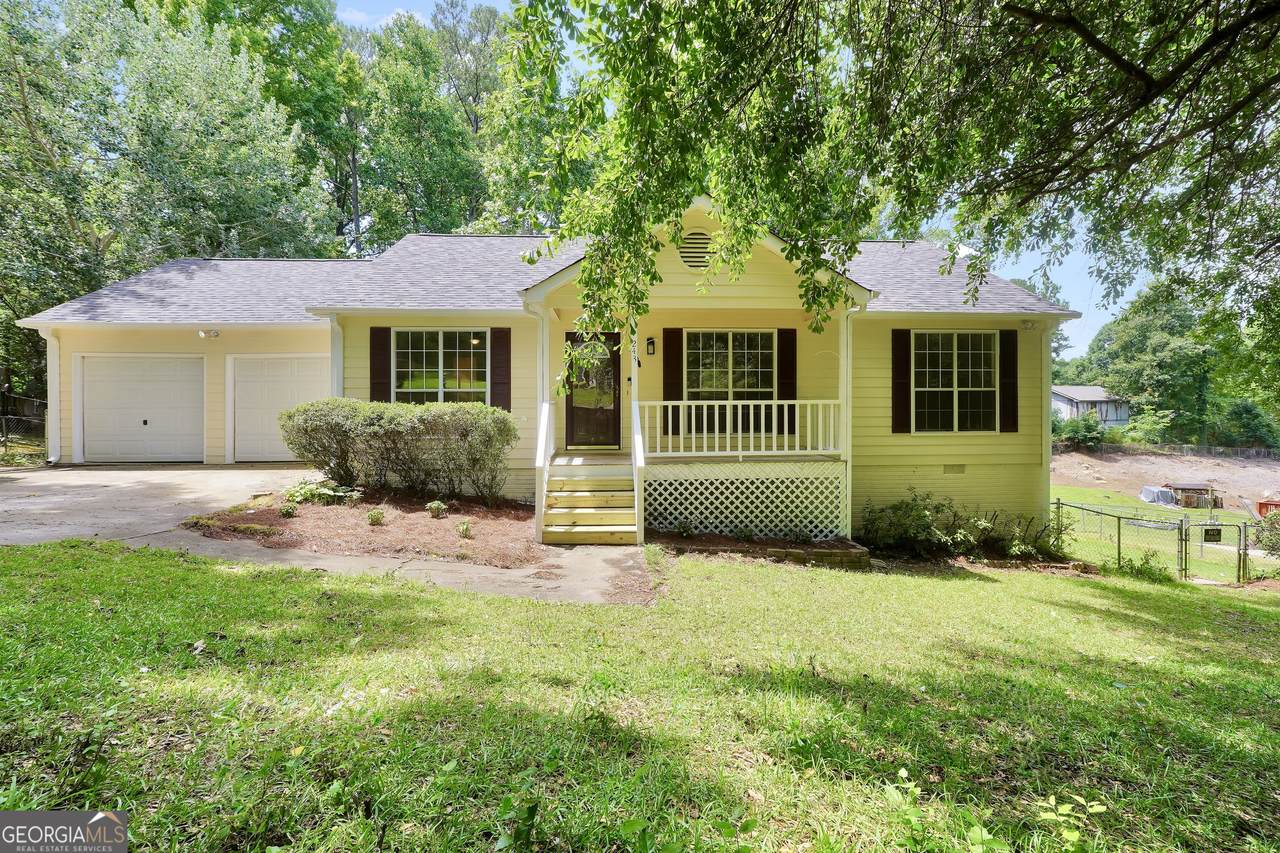243 Mimosa Lane - Photo 1
