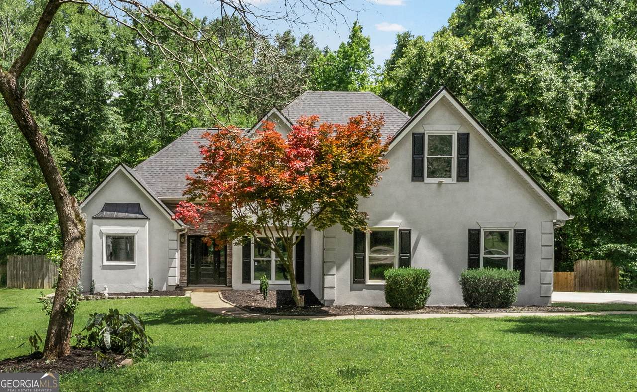 275 Mosby Woods Drive - Photo 1