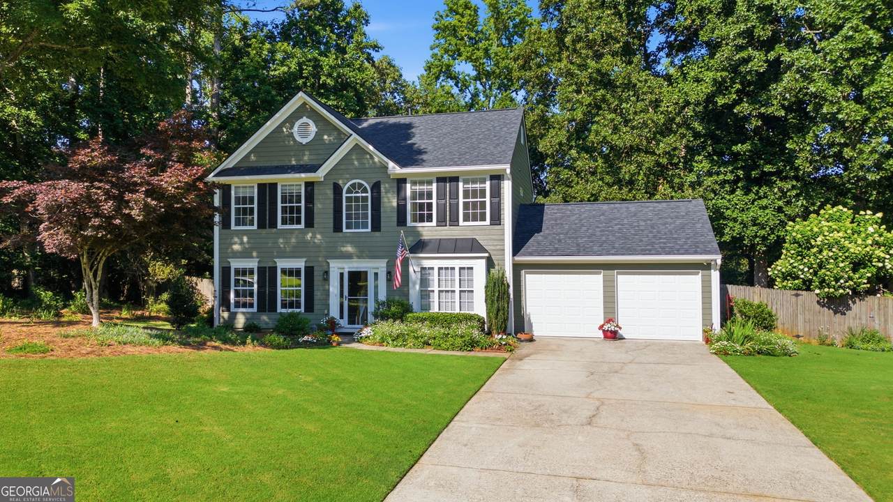 3735 Wake Robin Way - Photo 1