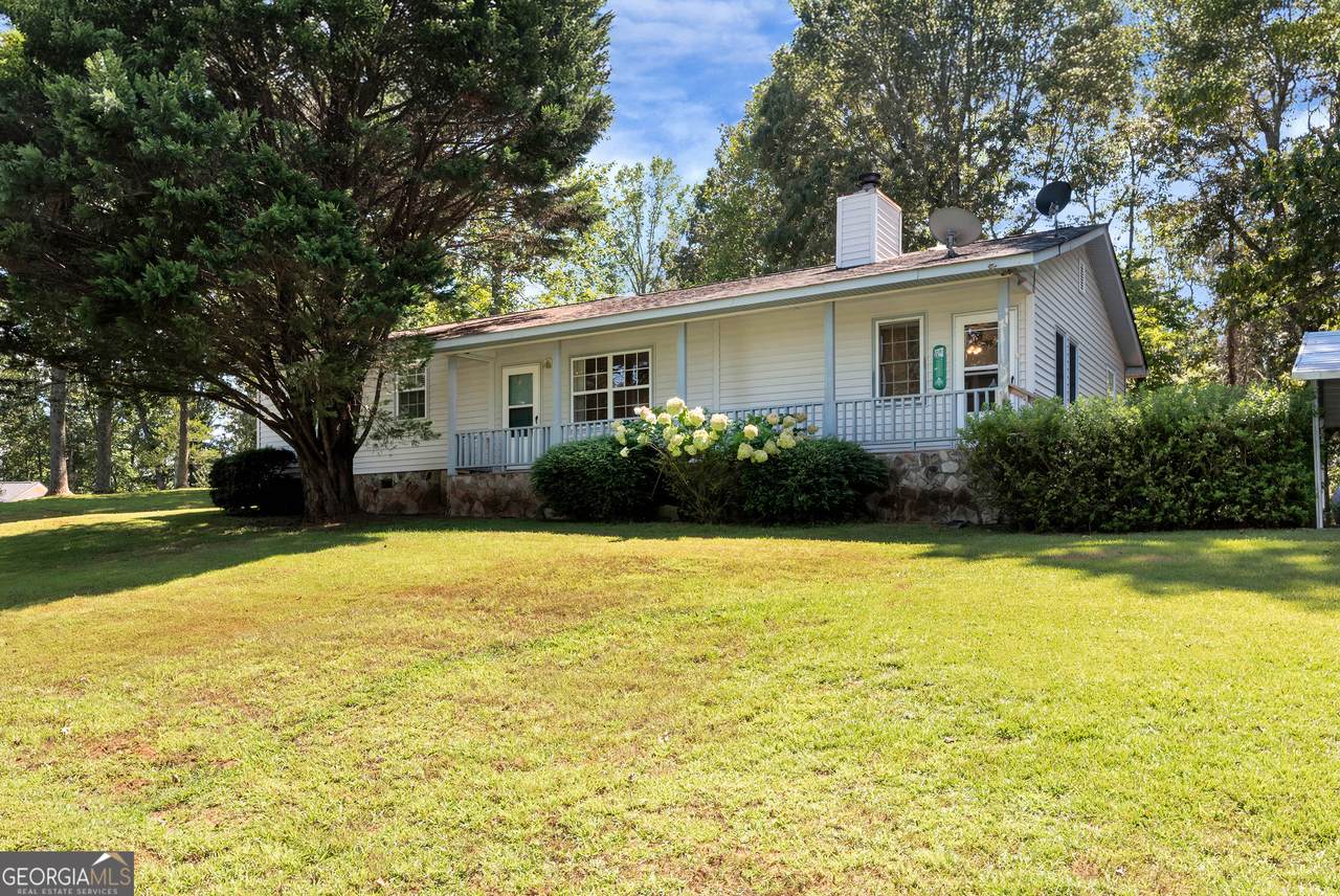 303 Jennys Cove Road - Photo 1