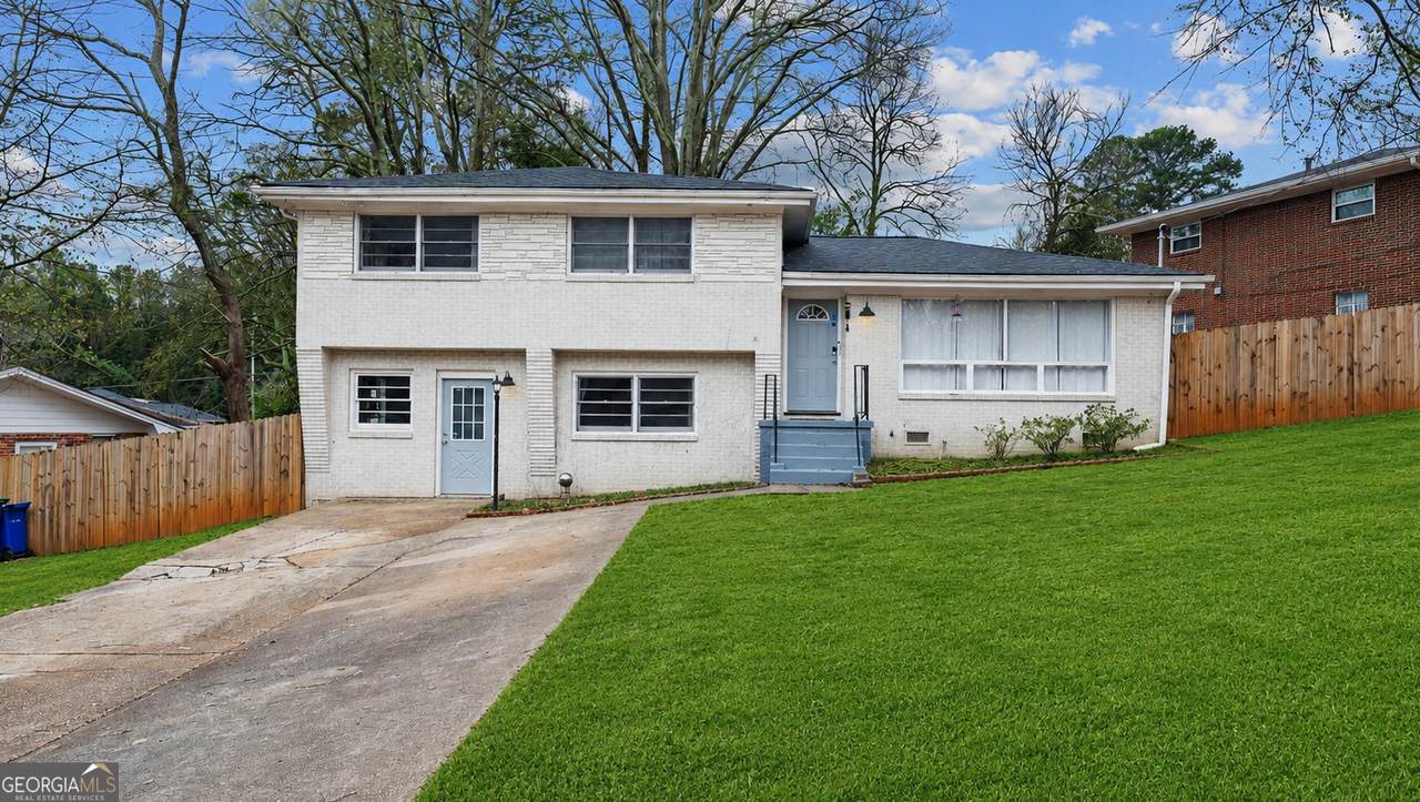 2971 Valley Ridge Drive - Photo 1