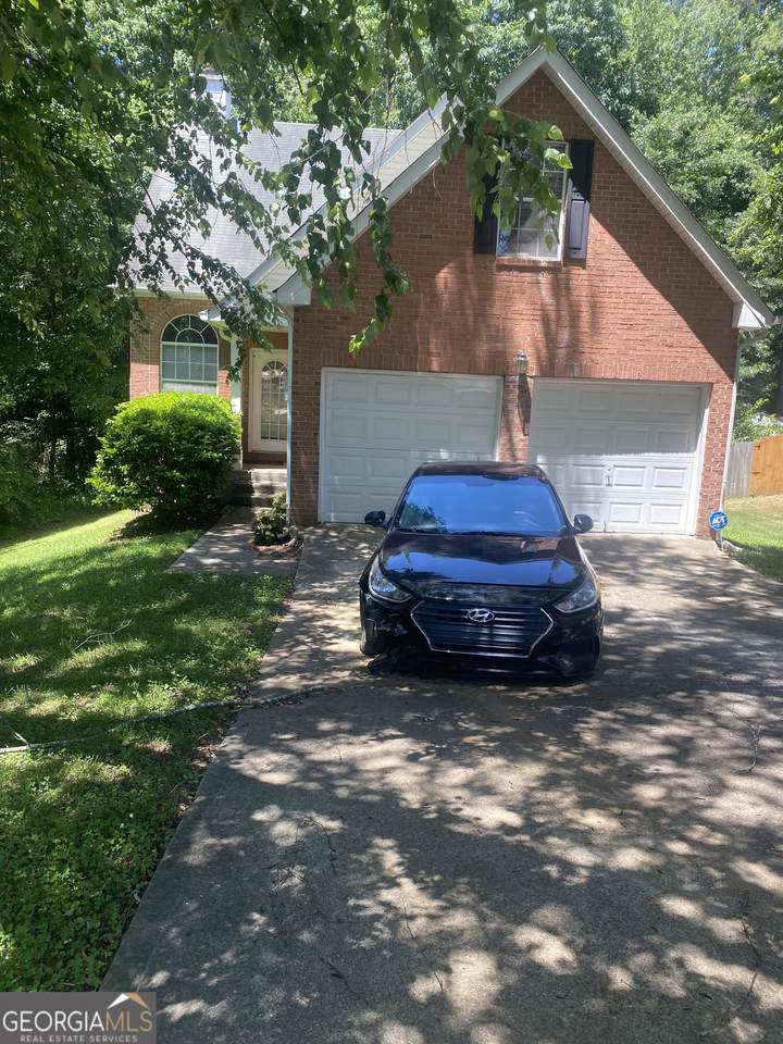 553 Wren Walk - Photo 1