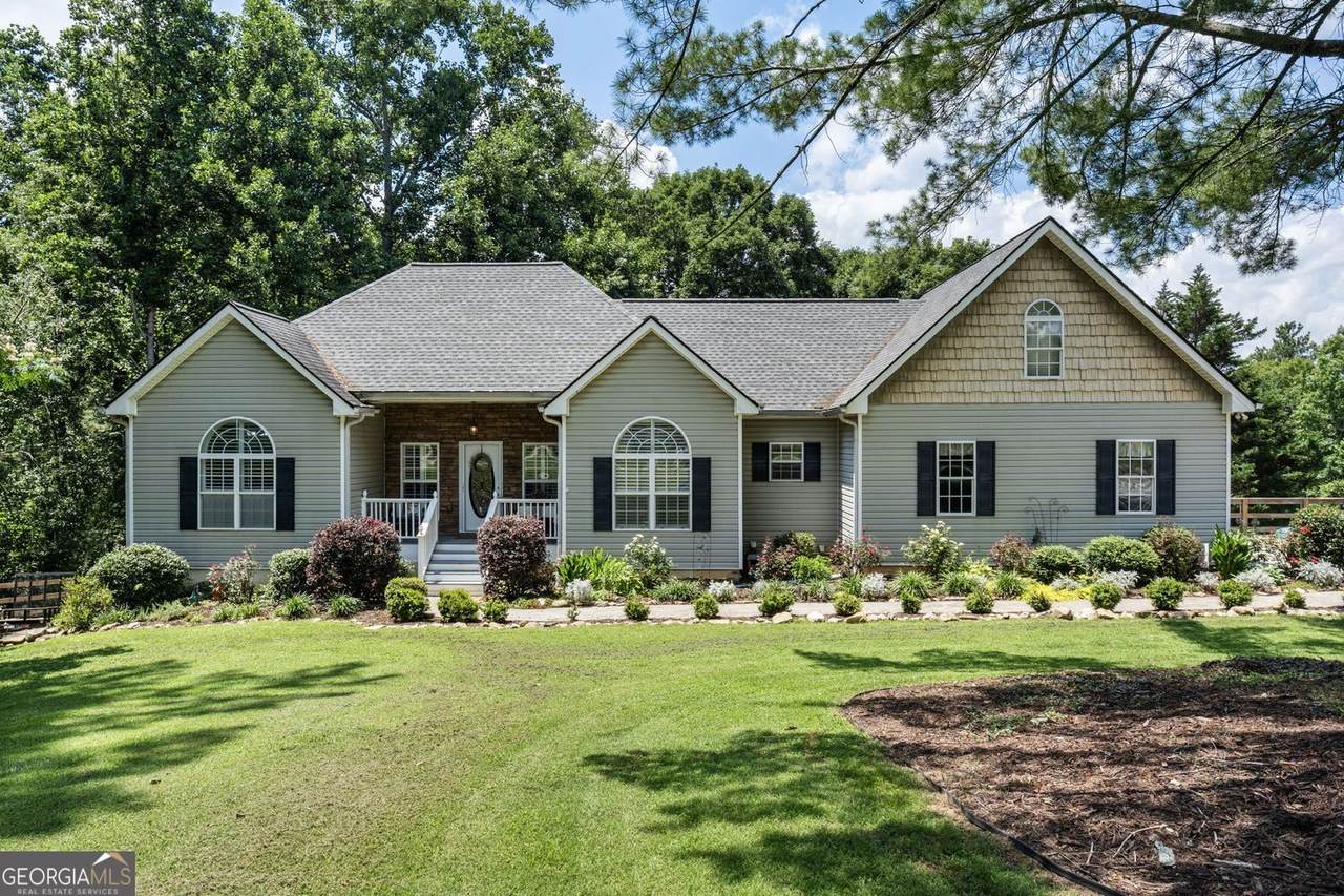 979 Bishop Road - Photo 1