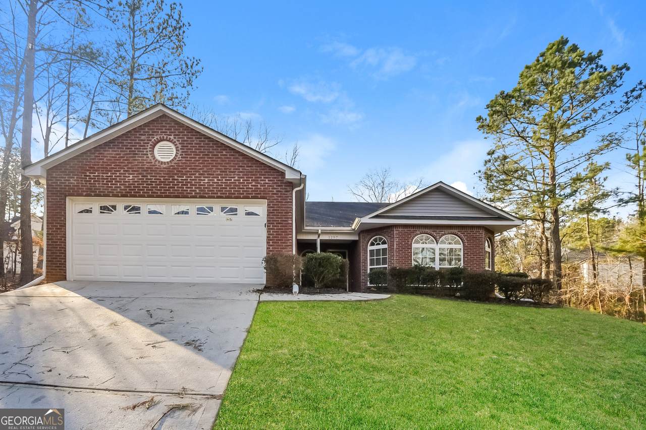 1257 Heritage Drive - Photo 1