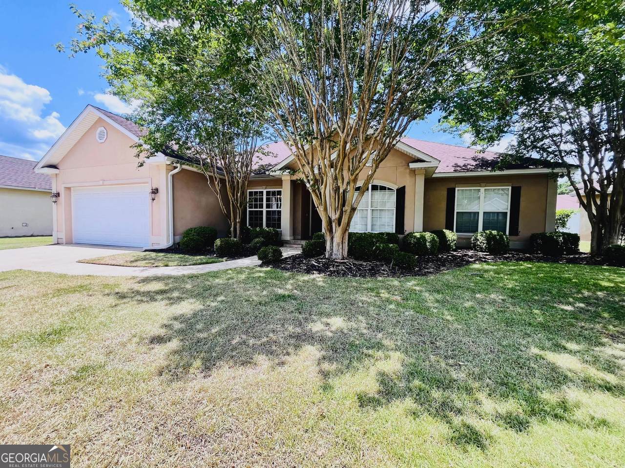 276 Wellington Place - Photo 1