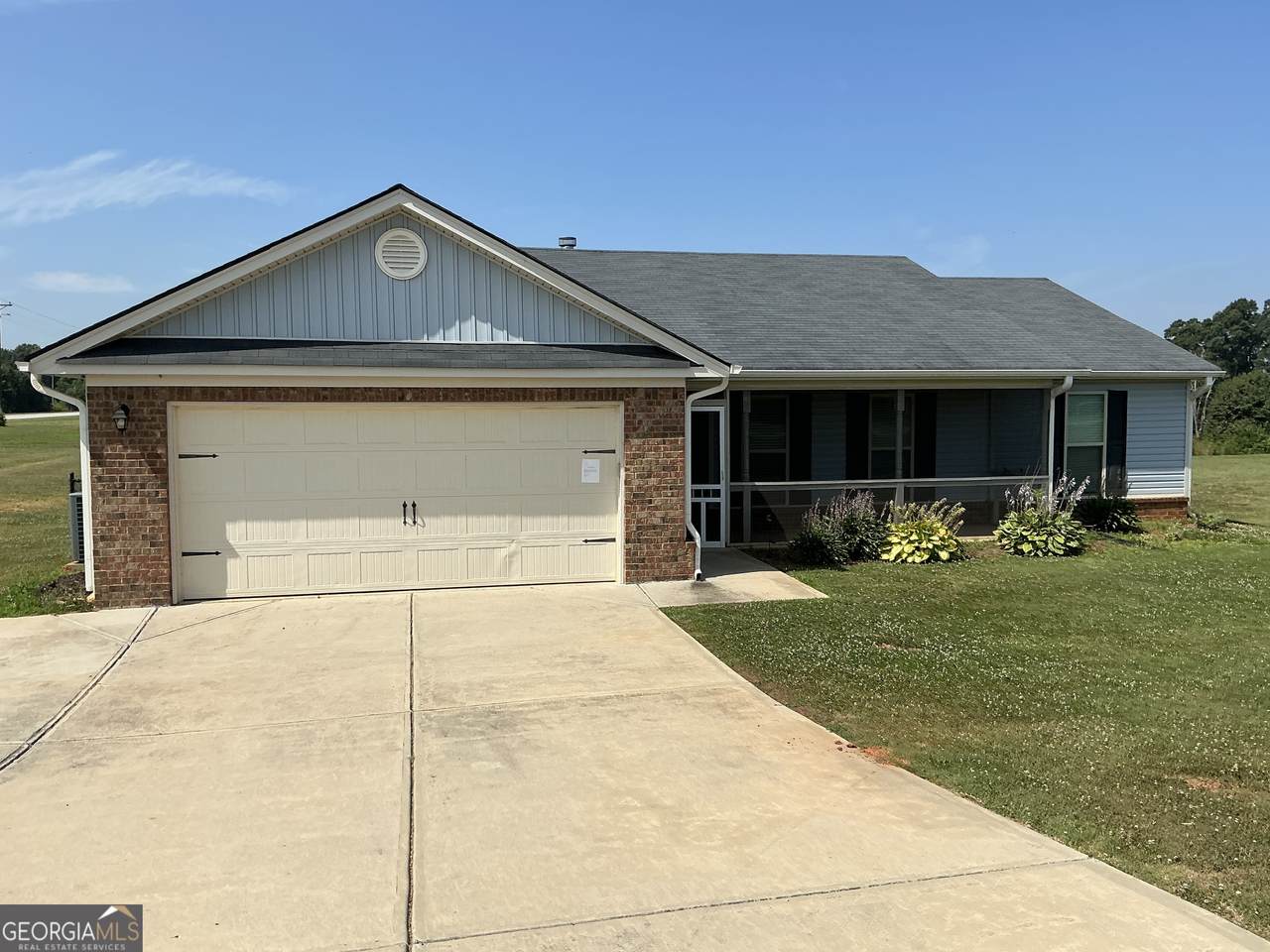 21 Ridgeview Lane - Photo 1