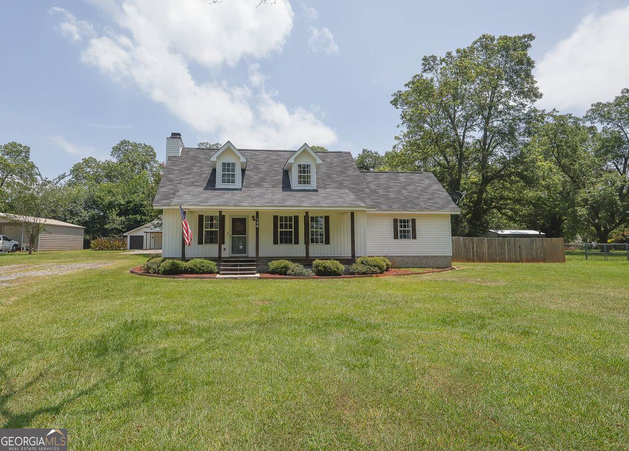 138 Mills Circle - Photo 1