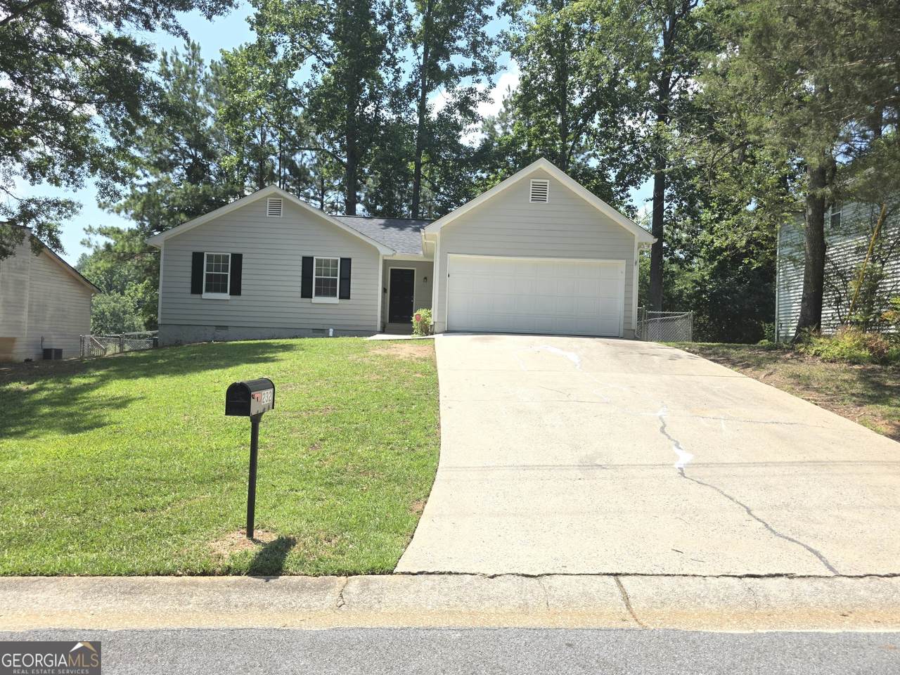 232 Hampton Drive - Photo 1
