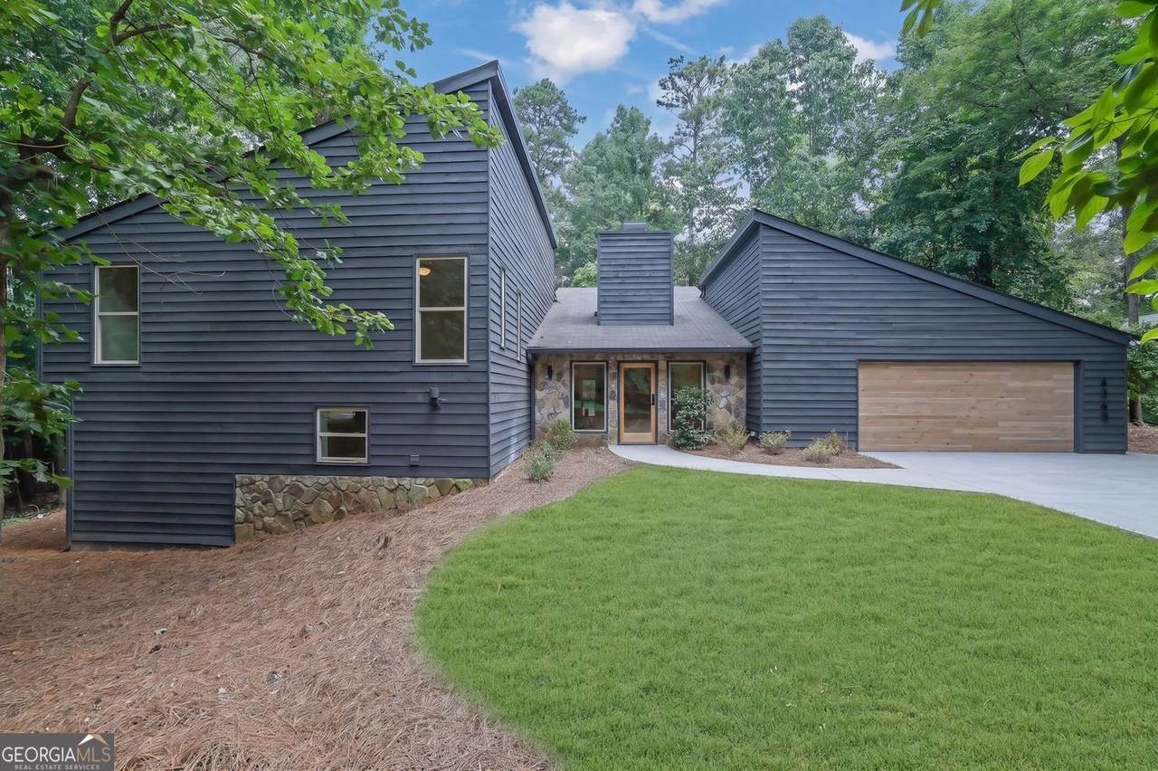 4260 Loch Highland Parkway - Photo 1