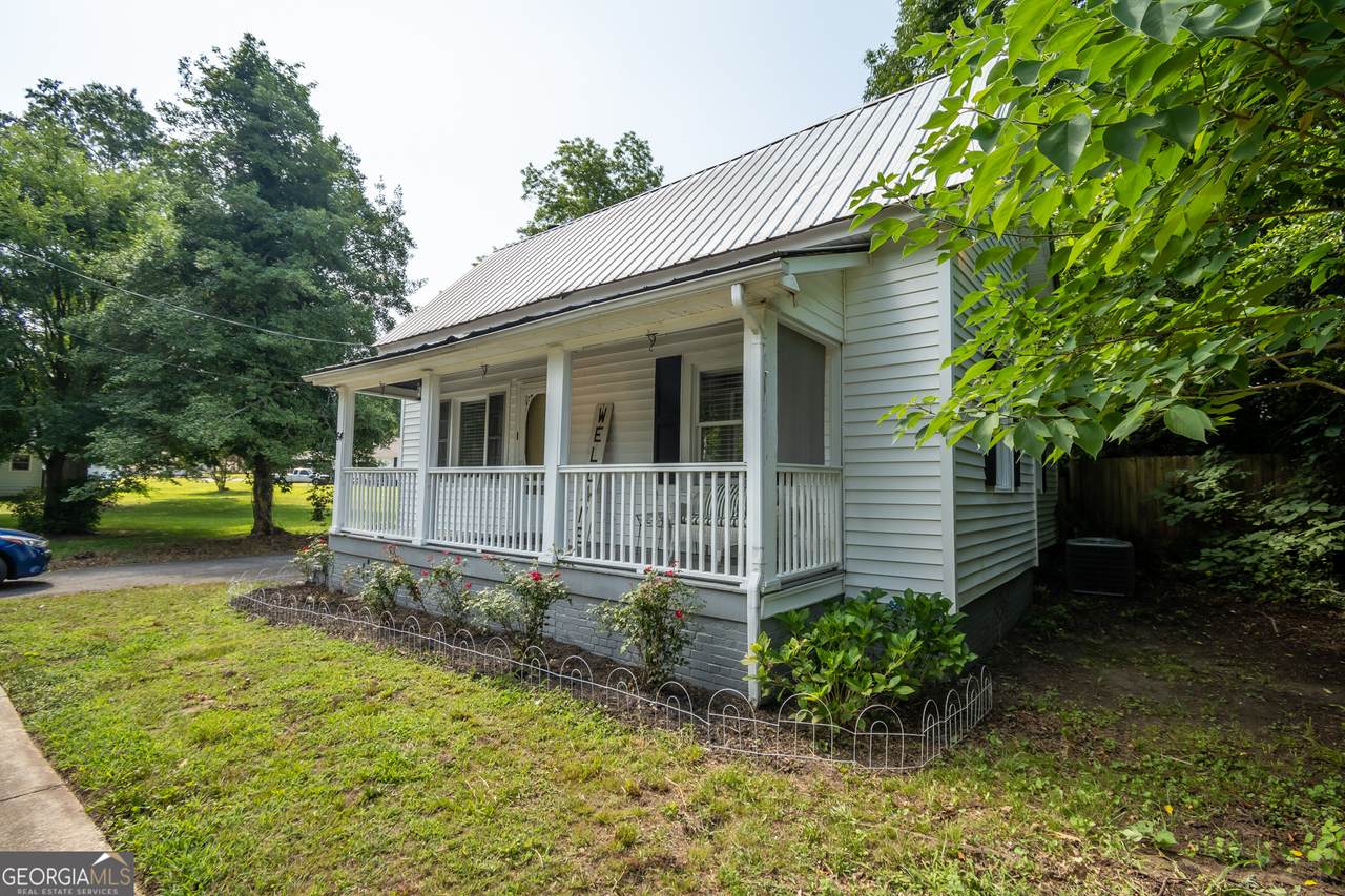 64 Madison - Photo 1