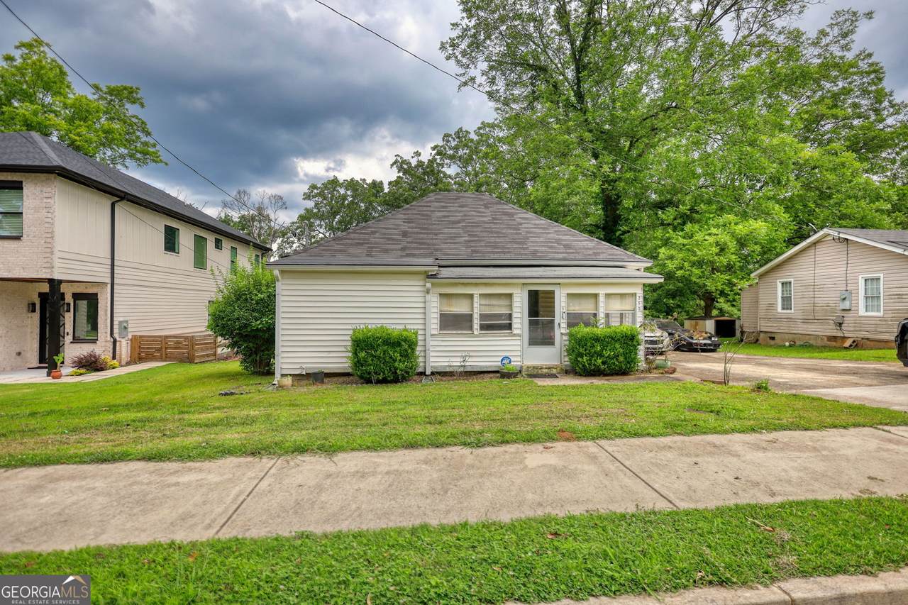 250 Bona Rd - Photo 1