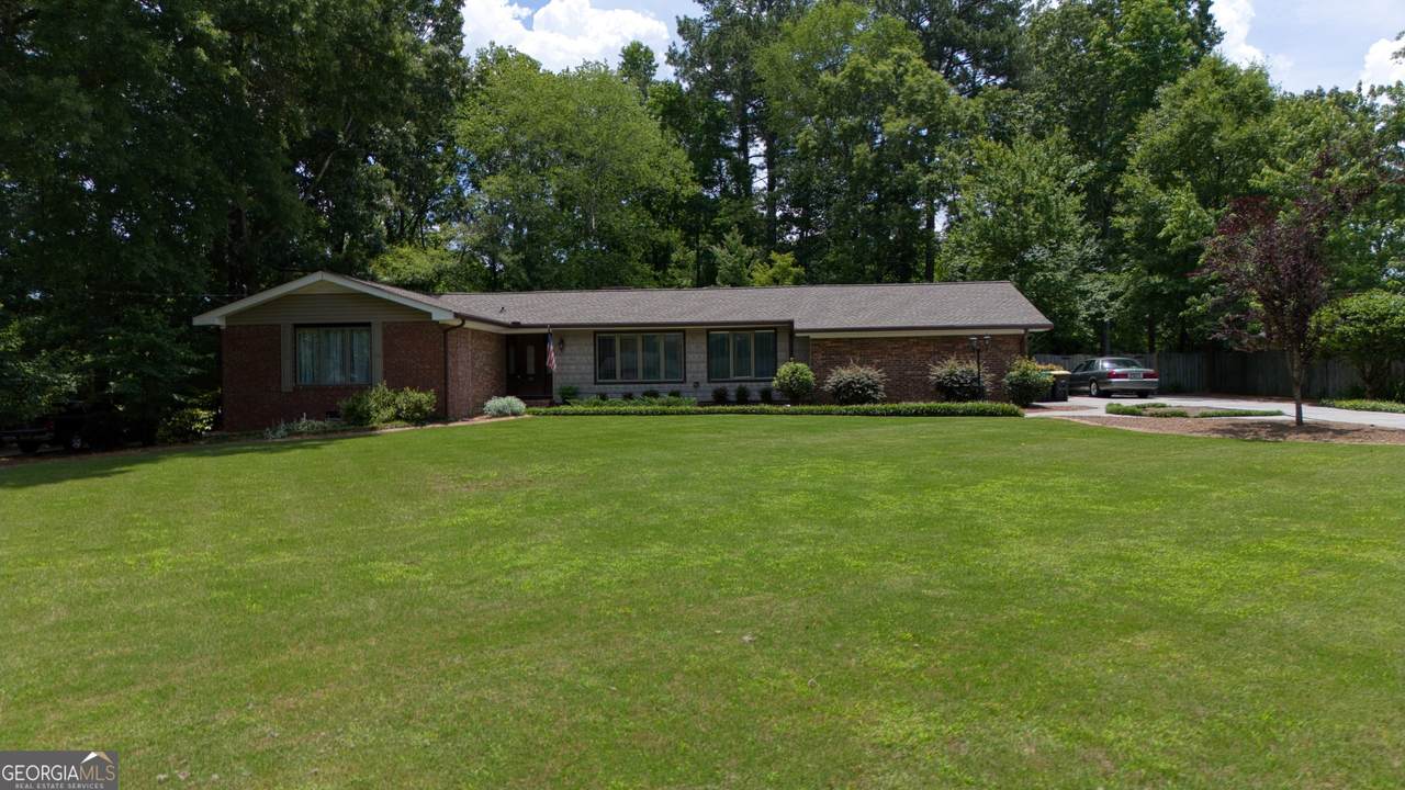 109 Rollingwood Circle - Photo 1