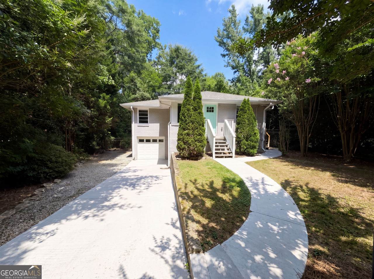 2336 Nesbitt Drive - Photo 1