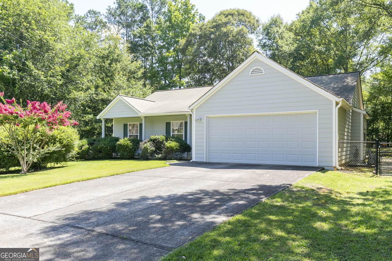 5021 River Rock Way - Photo 1
