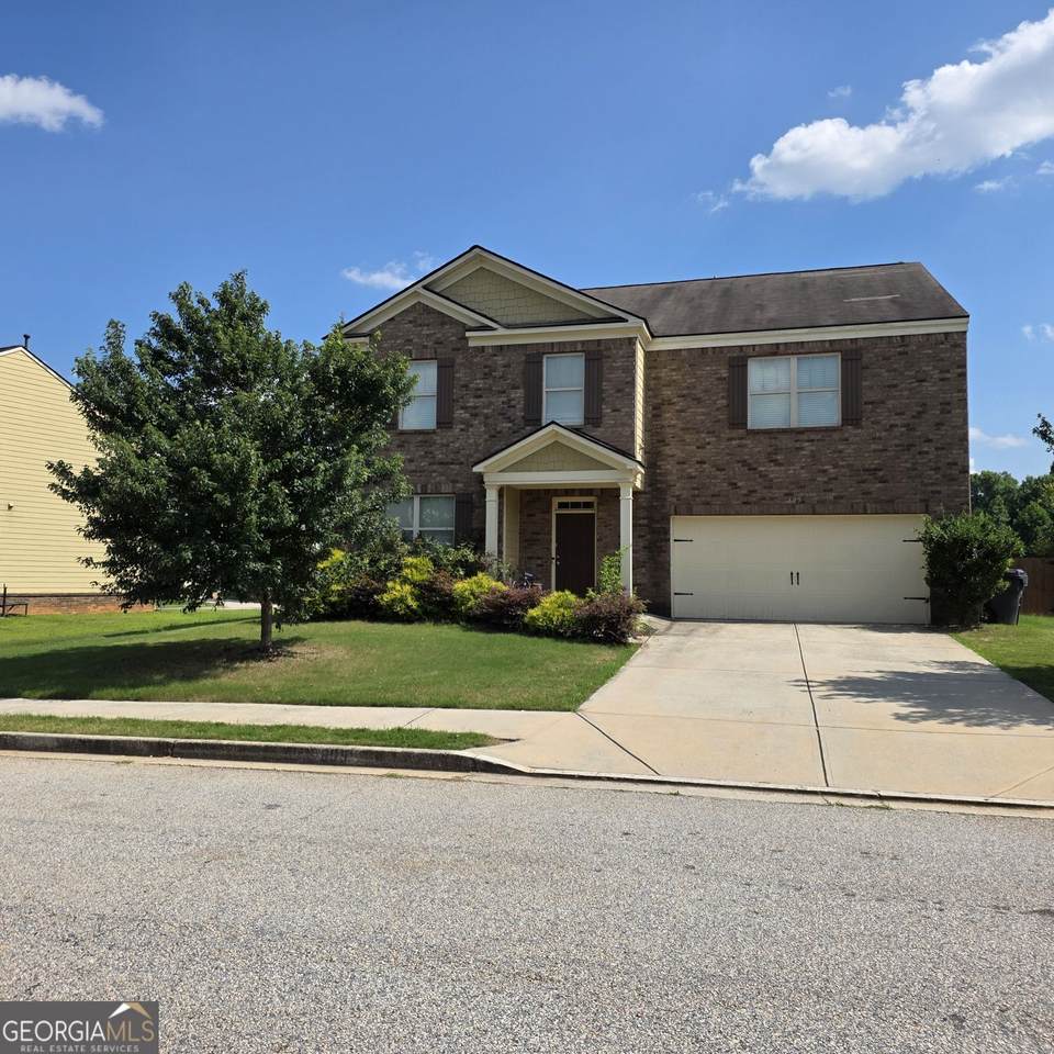 605 Sturbridge Court - Photo 1