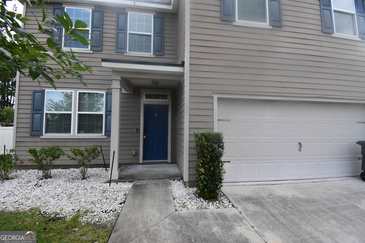 215 Hayworth Court - Photo 1