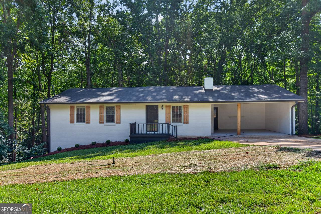 126 Lake Drive - Photo 1