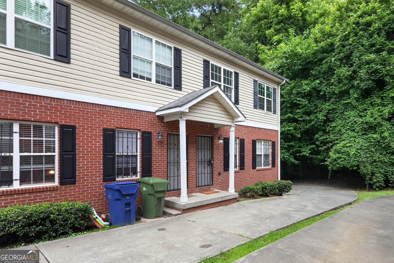 1021 Ada Avenue - Photo 1