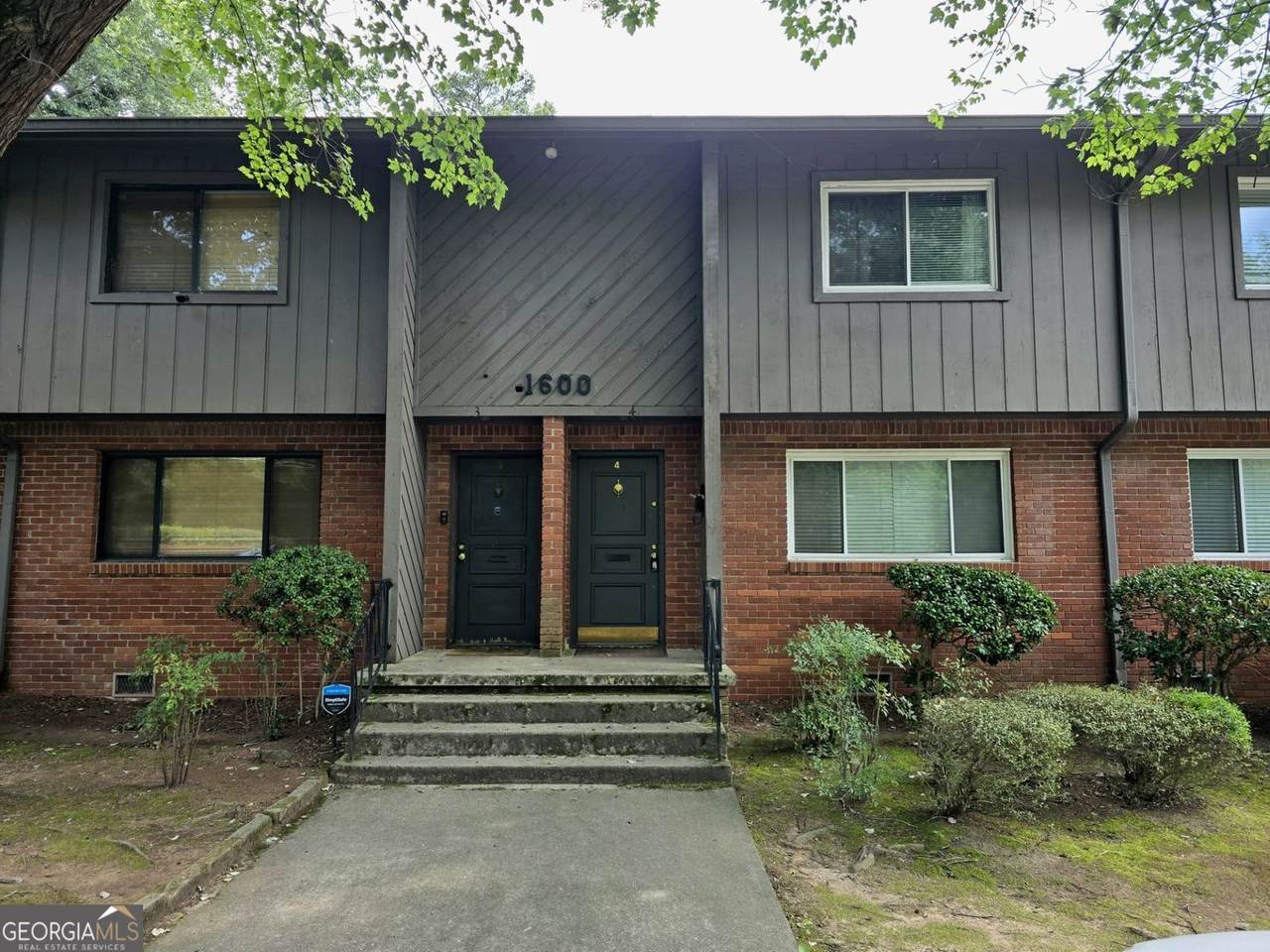 1600 Briarcliff Road - Photo 1