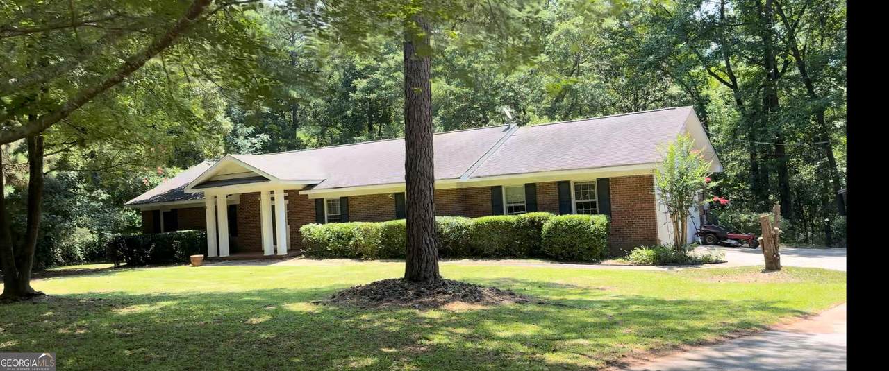 201 Loraine Woods Drive - Photo 1