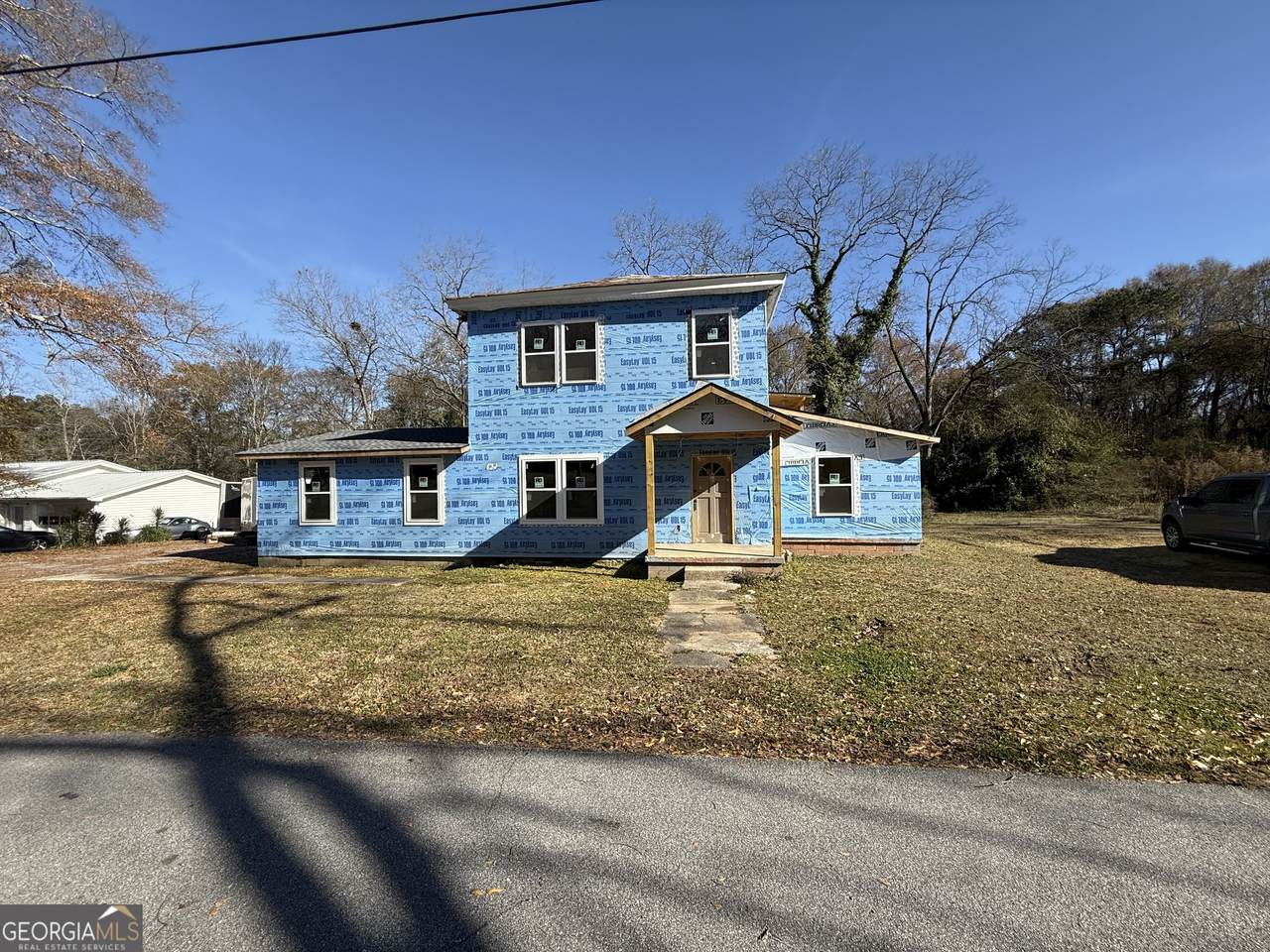 466 West Avenue - Photo 1