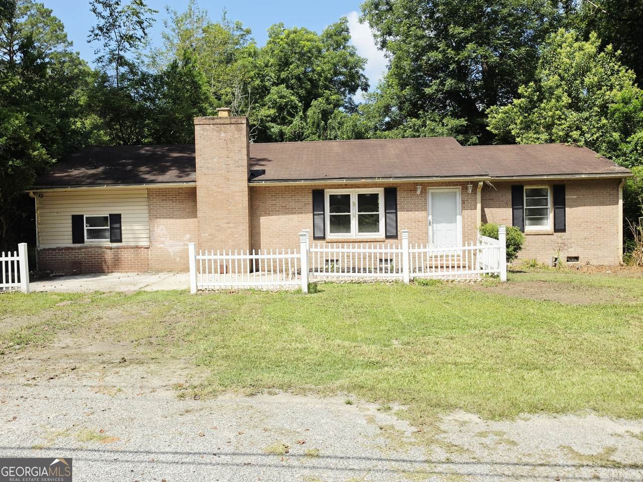 3995 Ocmulgee East Boulevard - Photo 1