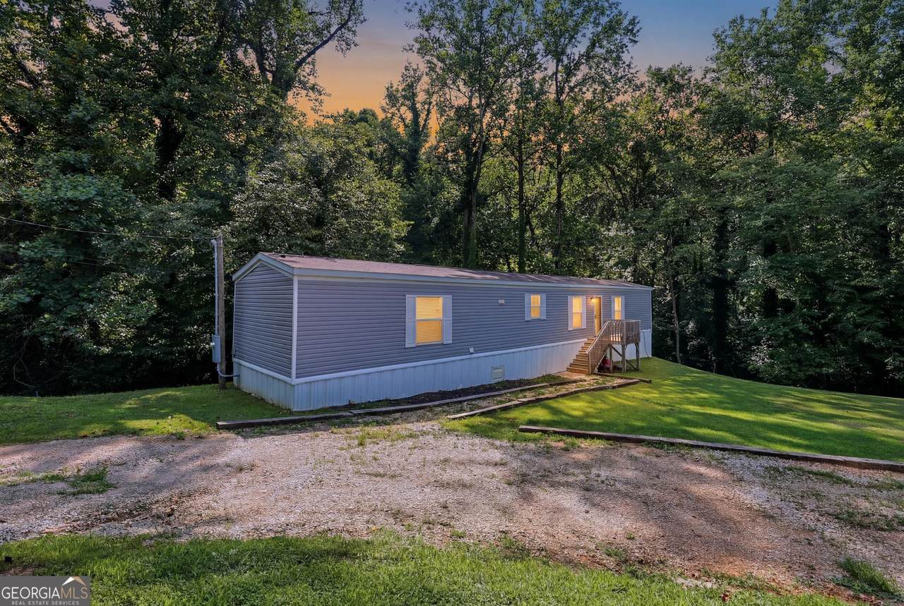 739 Ridgeview Drive - Photo 1