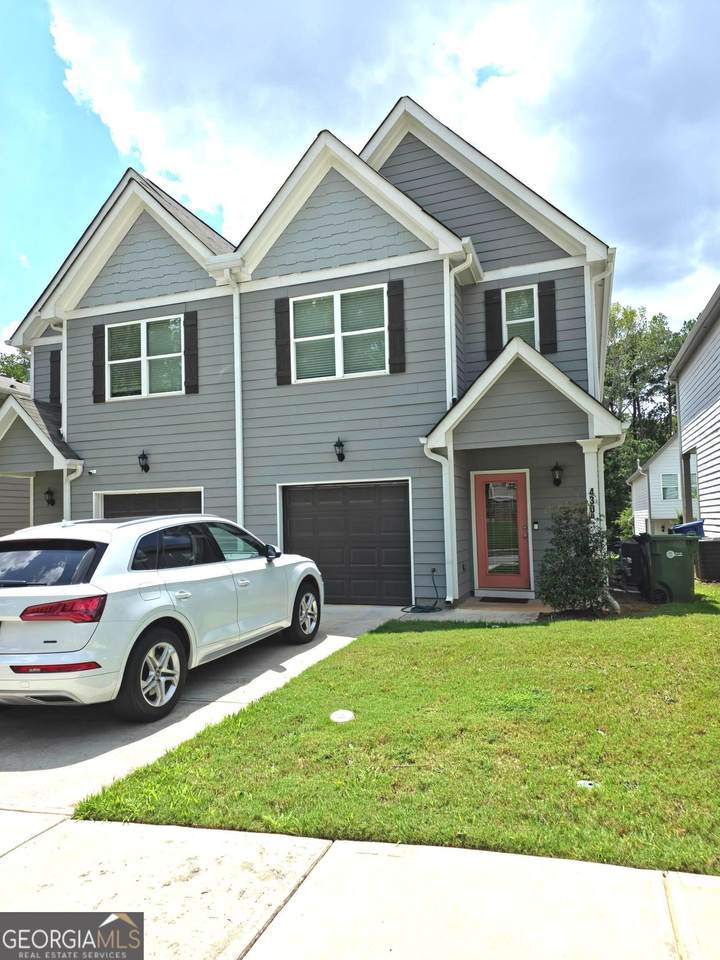 430 Village Creek Drive - Photo 1