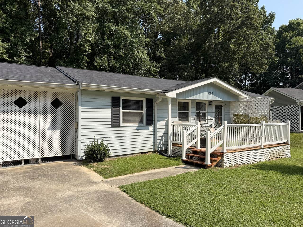 5300 Cedar Rock Drive - Photo 1