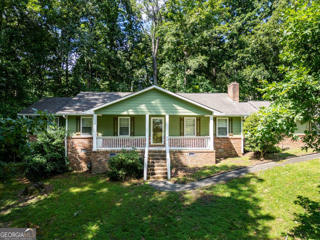 1509 Chandler Road - Photo 1